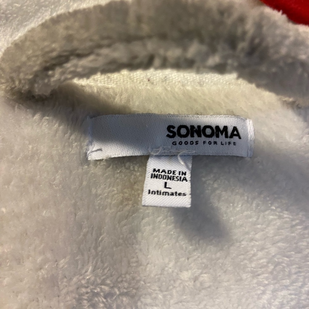 Sonoma woman’s size large long bathrobe. - Picture 2 of 5